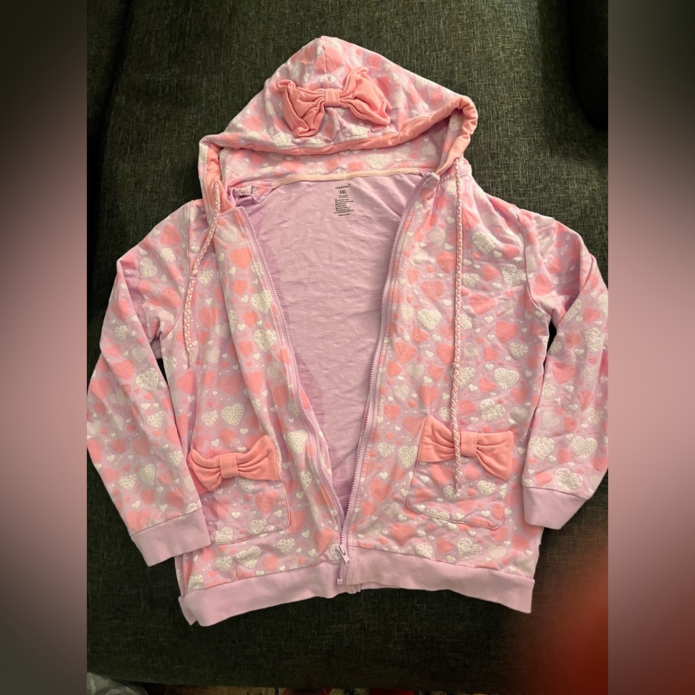 LittleforBig deadstock Pink Hoodie with Heart Pattern. Rare and kawaii 💖
